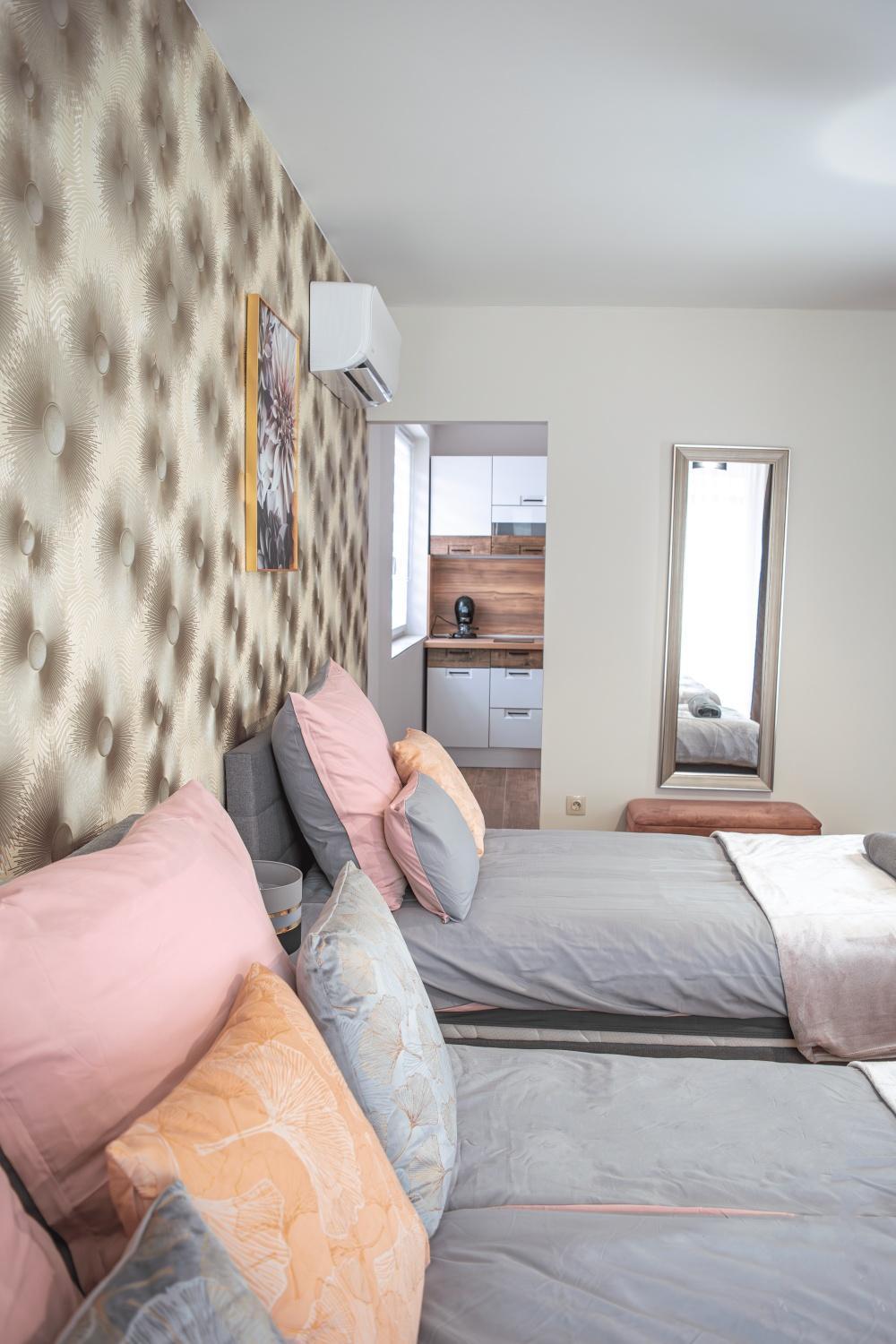 מישקולץ Oazis Tapolca Apartman מראה חיצוני תמונה
